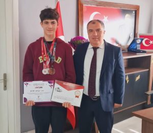 Urla’ya İki müsabakada iki madalya